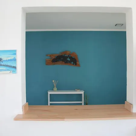 Isola Bianca Villa *